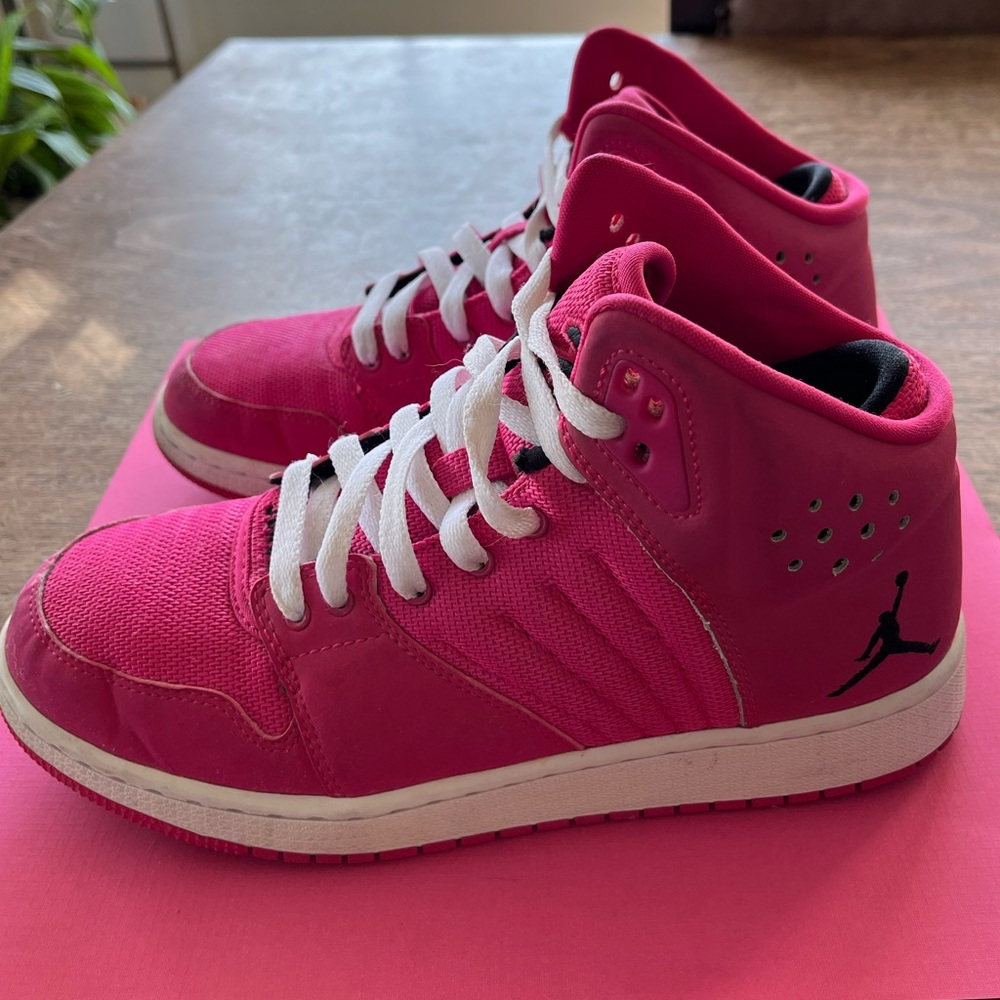 Nike Jordan 1 Flight 4 Hot Pink Size 5.5Y/7 women’s